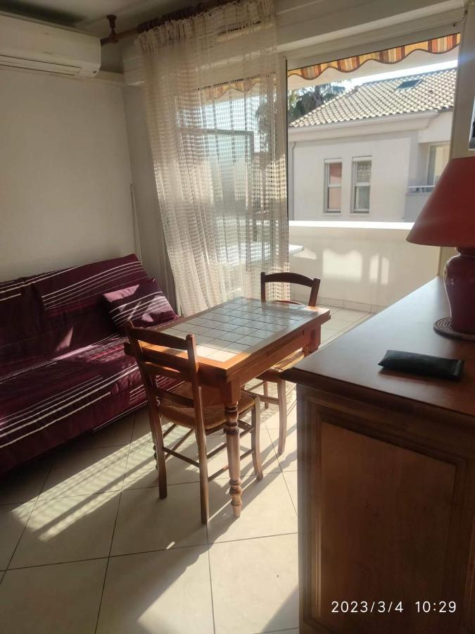 T2 Clim Avec Terrasse Et Place De Parking Privative Balaruc-les-Bains Exteriör bild