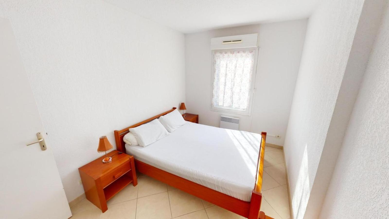 T2 Clim Avec Terrasse Et Place De Parking Privative Balaruc-les-Bains Exteriör bild